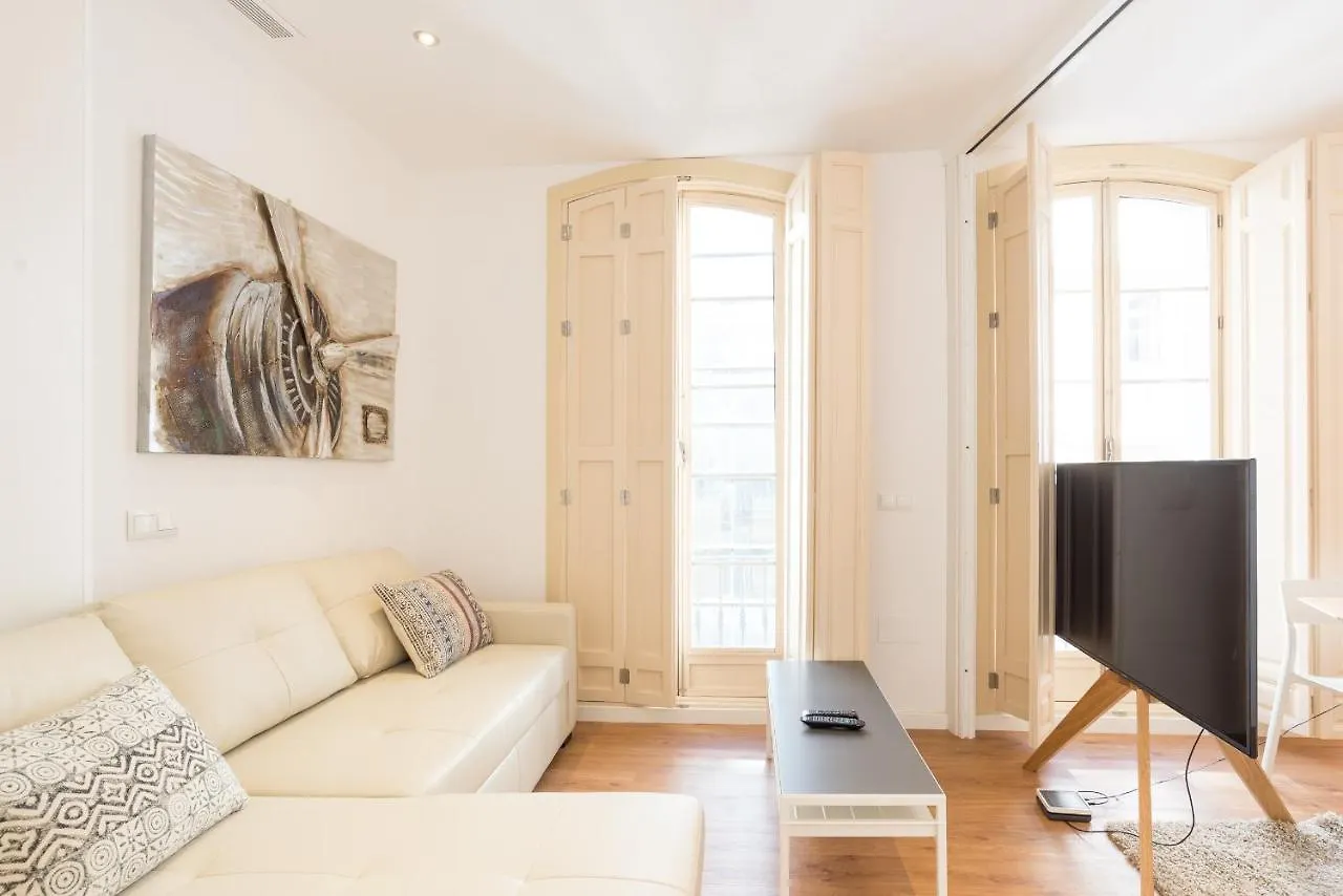 Urbe10 Plaza De La Constitucion 1 Bedroom Apartment Malaga Hiszpania