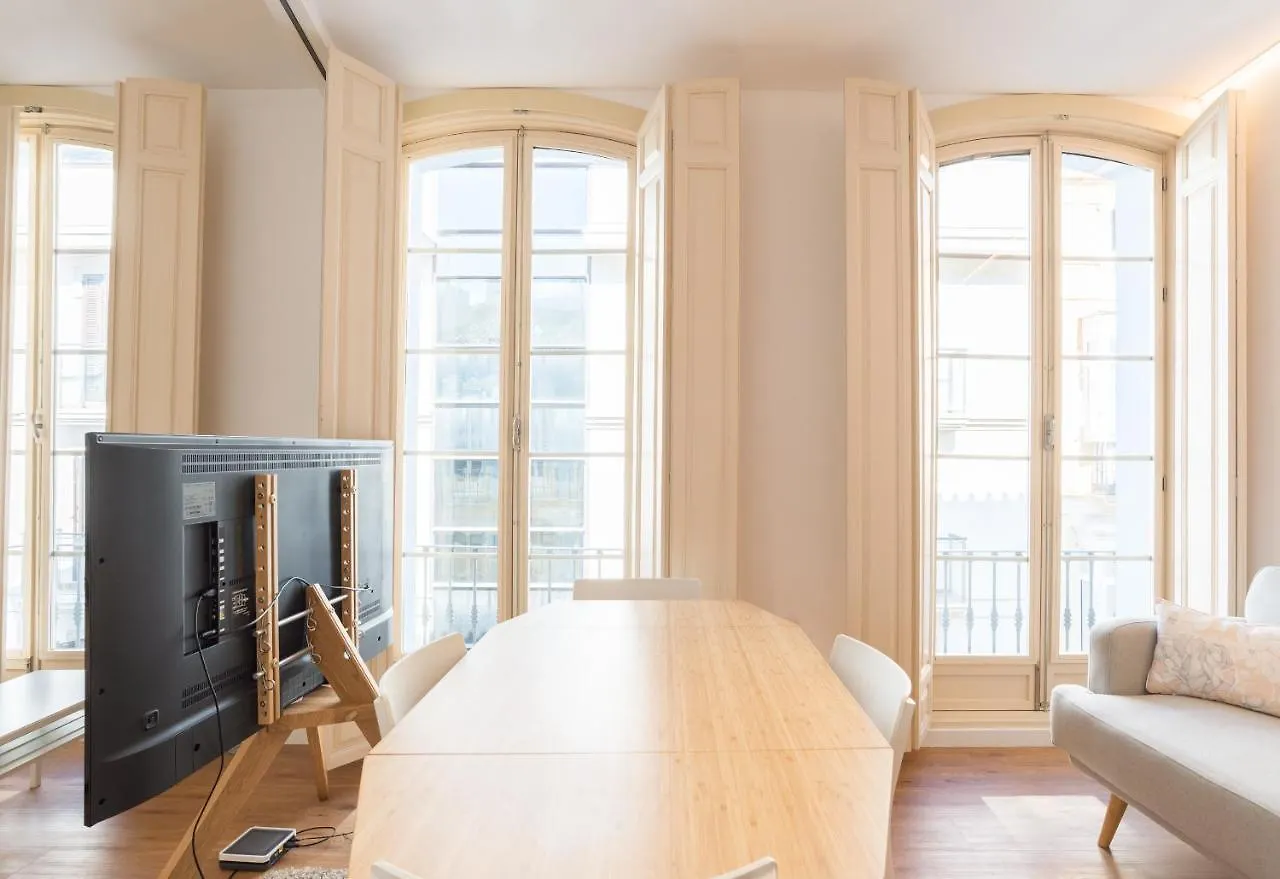 Urbe10 Plaza De La Constitucion 1 Bedroom Apartment Malaga