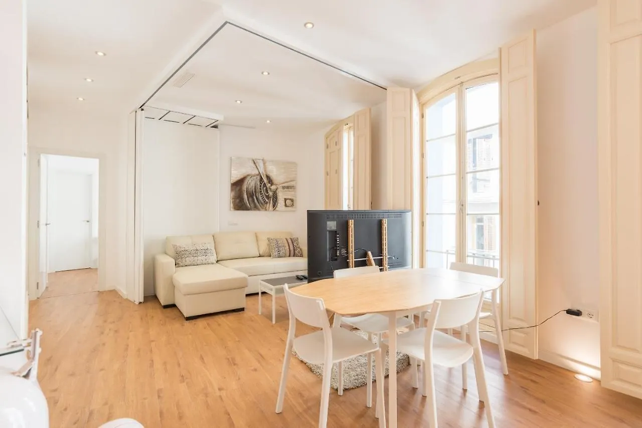 Urbe10 Plaza De La Constitucion 1 Bedroom Apartment Malaga